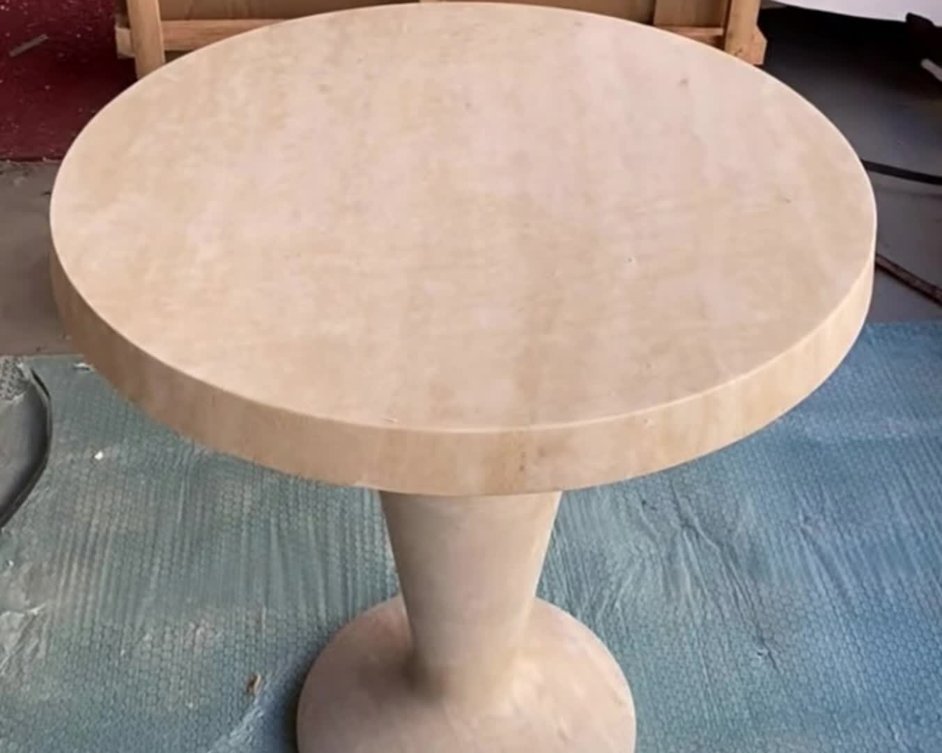 Modern Oniciato Bianco Beige Round Travertine Coffee Table