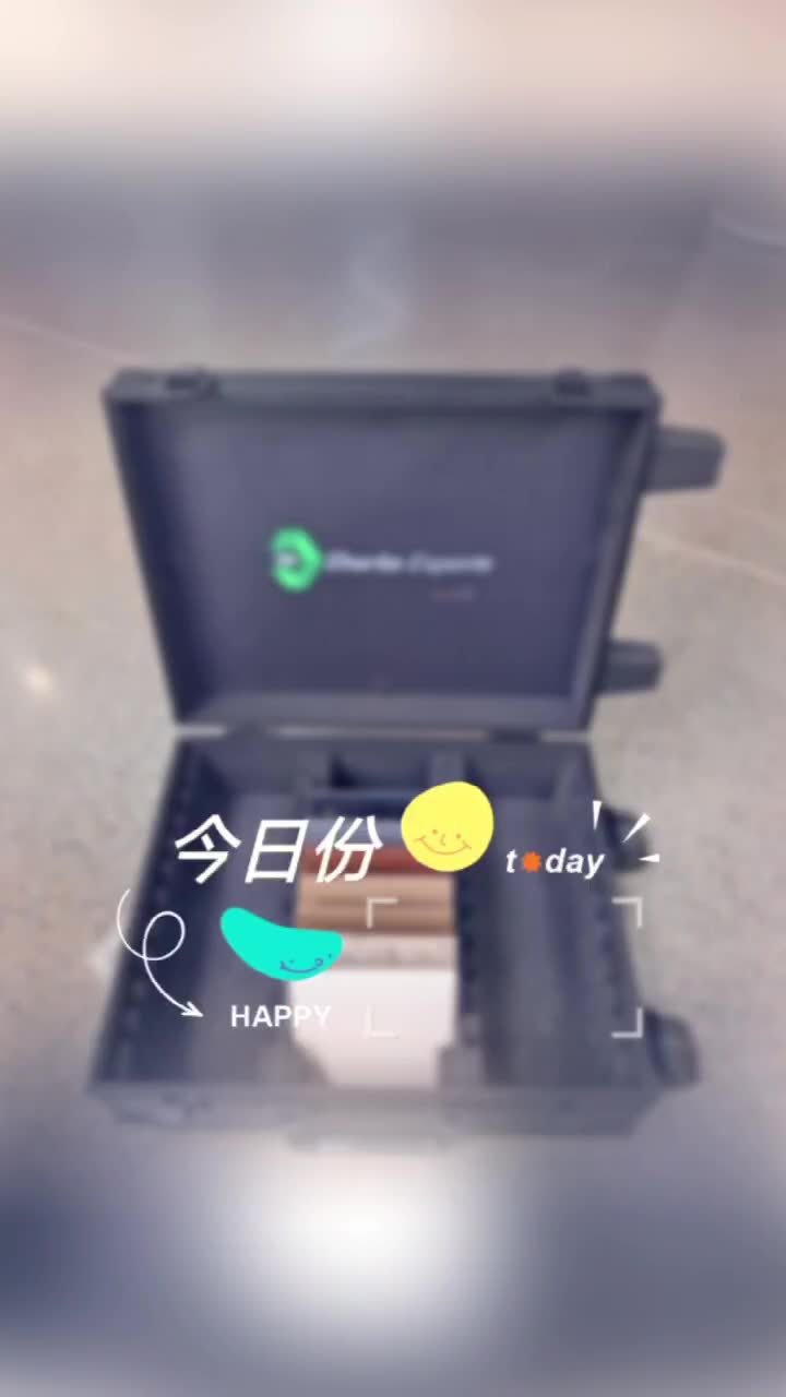Aluminum Mini Display Suitcase