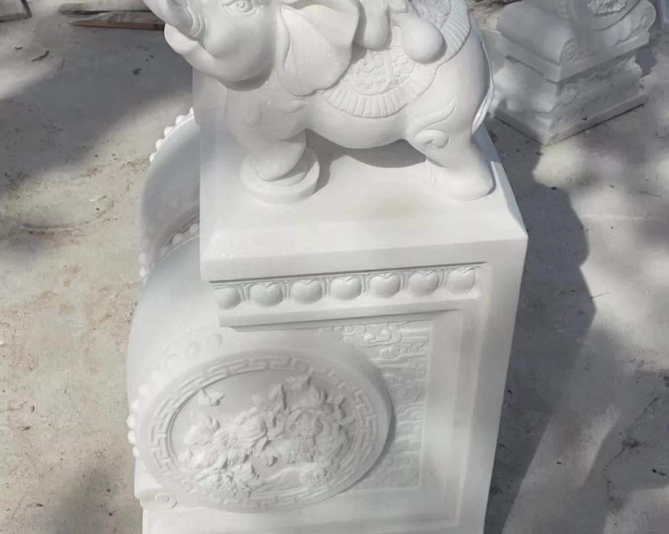Outdoor Large Drum Natural Stone Carving Chinese BAO GU SHI