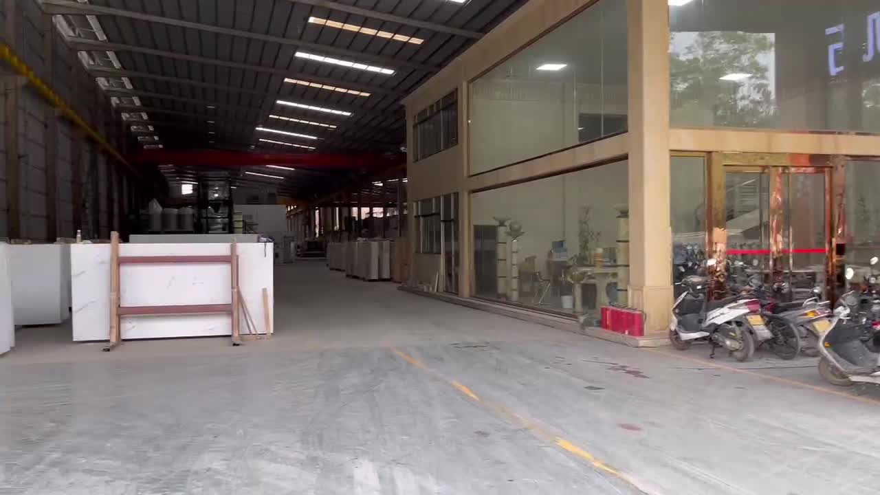 White Quartz Stone Slabs Calacatta White Slabs & Tiles