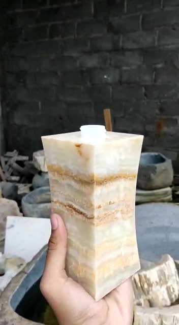ONYX SOAP CONTAINERS- Onyx Dispenser