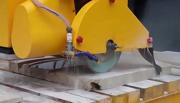 Wanlong Stone Machinery 5 Axis CNC Stone Cutting Bridge Saw Machine