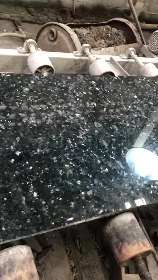 Emerald  Pear  Granite Wall  Floor  Slabs