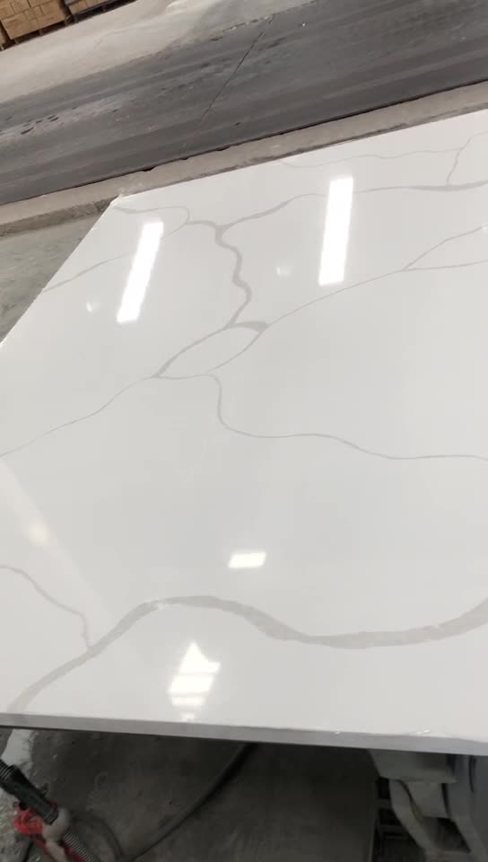 Dark Quartz Stone Slabs With Gold Veins
