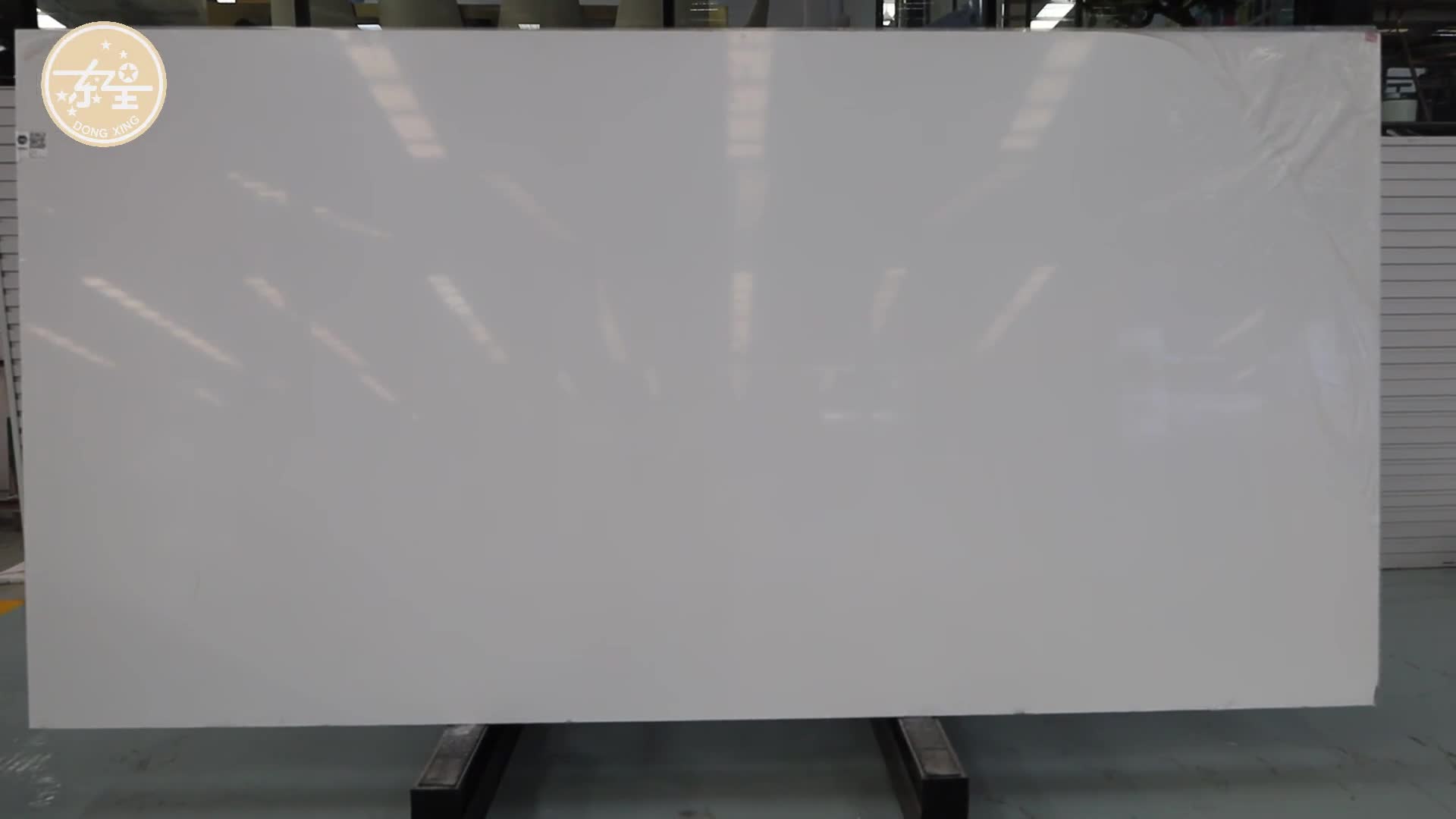 DXQ8021 Super White Quartz Stone Slabs Tiles