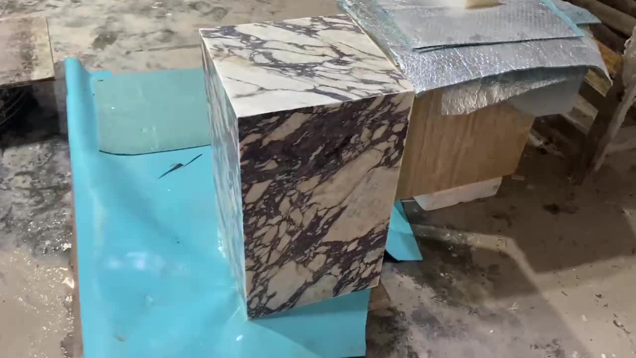 Calacatta Viola Marble Plinth Side Table