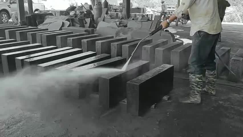 Black Basalts Cobbles Paver Stone
