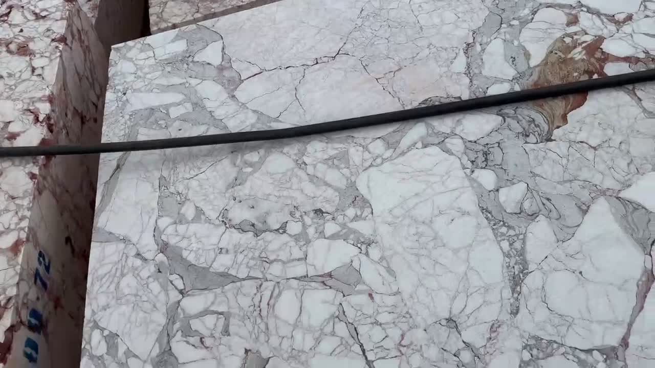 Calacatta Viola Red Marble Block Quary Owner