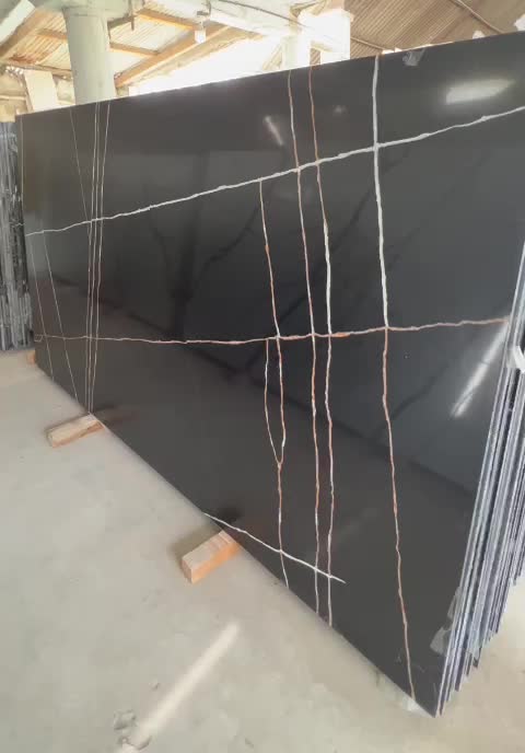 Quartz - Nero Black