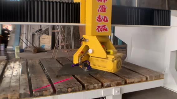 Bridge Saw Making Kitchen Countertop Cutting, Drilling, Profiling