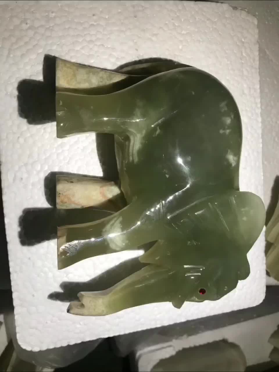Onyx Handicraft Sculptures