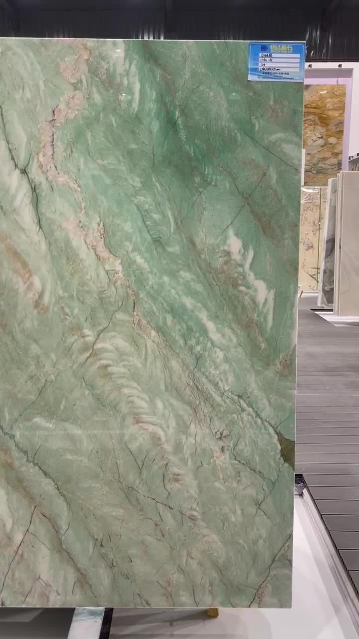 Verde Gaya  Green   Quartzite Brazil   Slabs