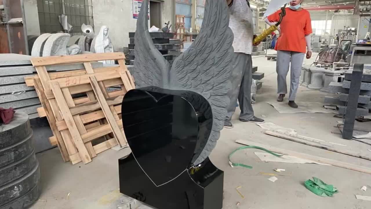 India Black Polished Heart Tombstone With Carved Angel Wings