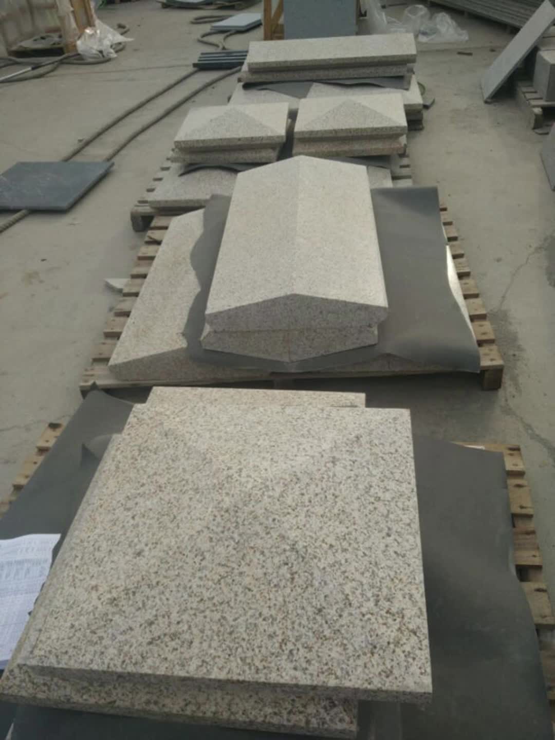 G350 Rustic Granite Pier Caps