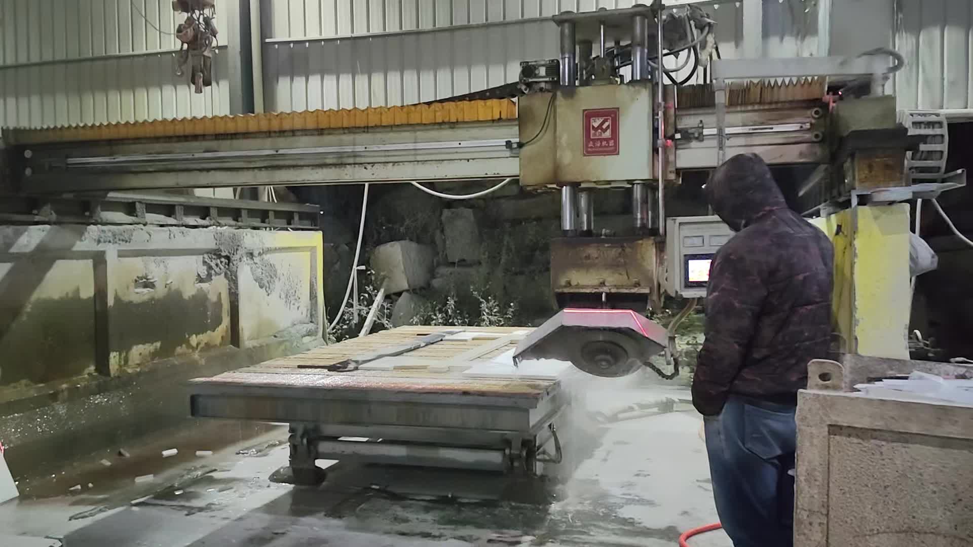 GOLDTOP 2001 Super White Quartz Slabs