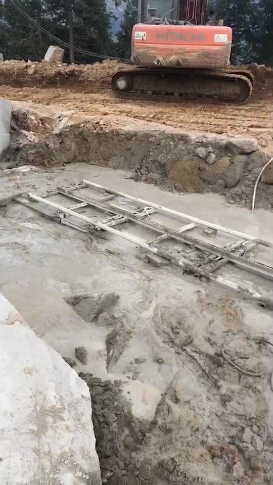 Hot Sintered Diamond Quarry Wire For Granite Quartzite