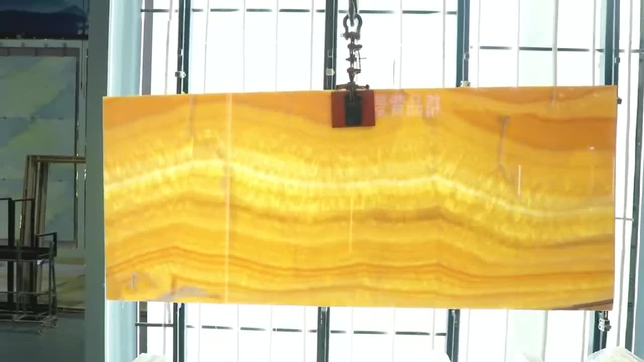 China Honey Onyx Slabs