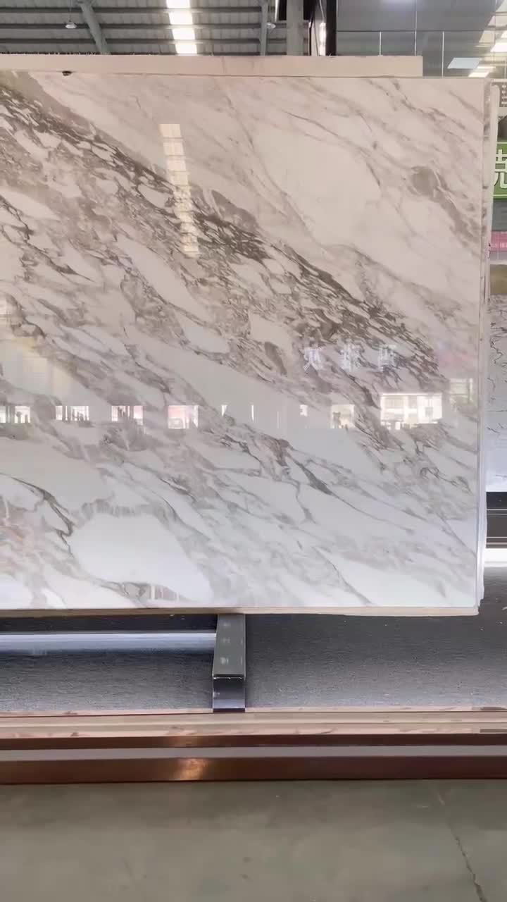 Calacatta Oro Extra Vagli White Marble Slabs With Gold Veins