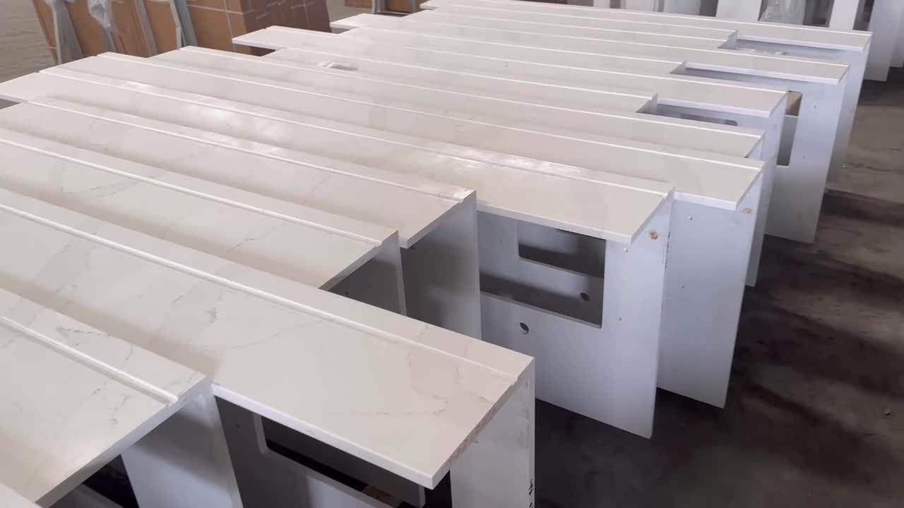 Custom Calacatta Quartz Bathroom Vanity Tops With Apron