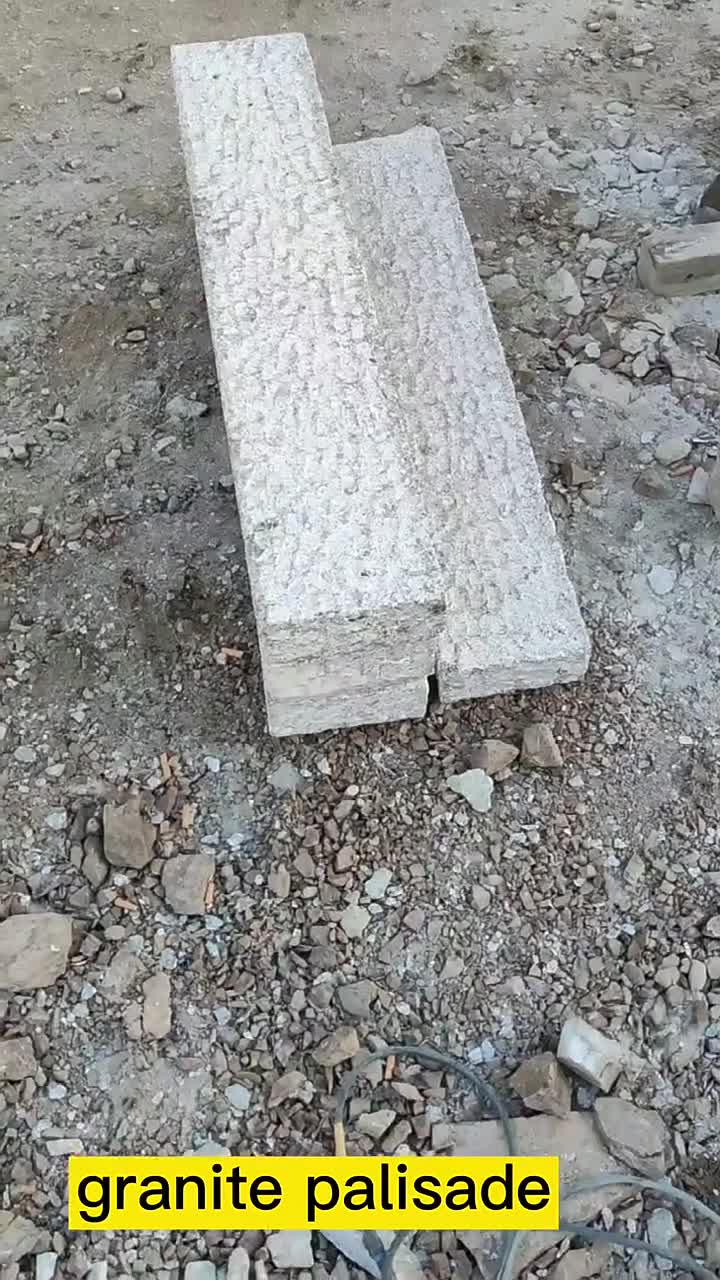 China Light And Dark Picked Granite Fence Stone Palisade