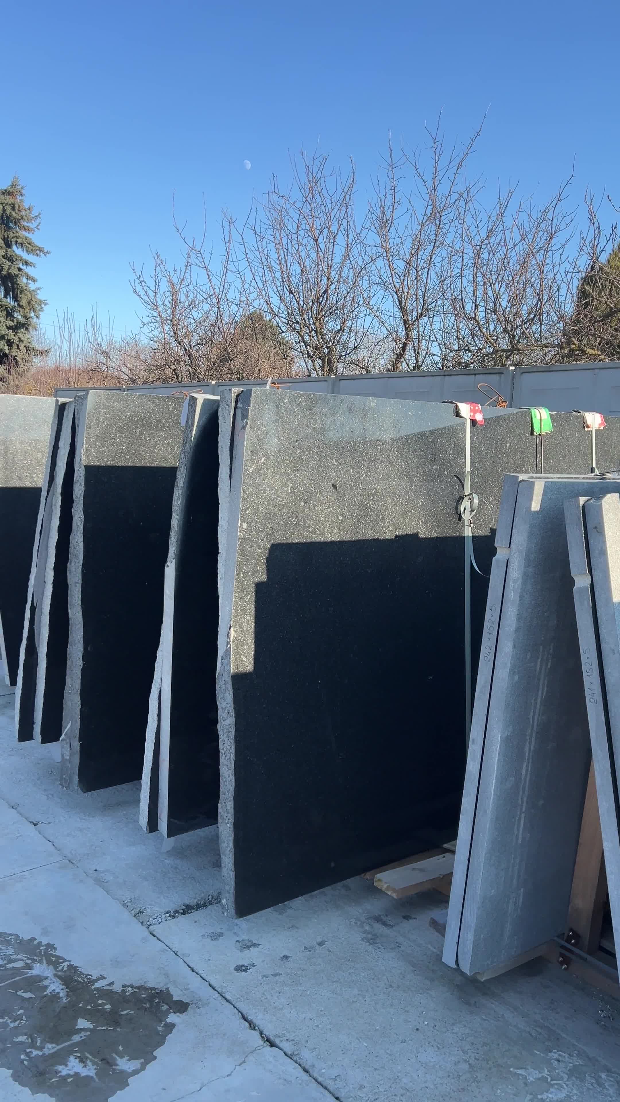 UGRAN Black Gabbro Granite Slabs (70 Cm Height)