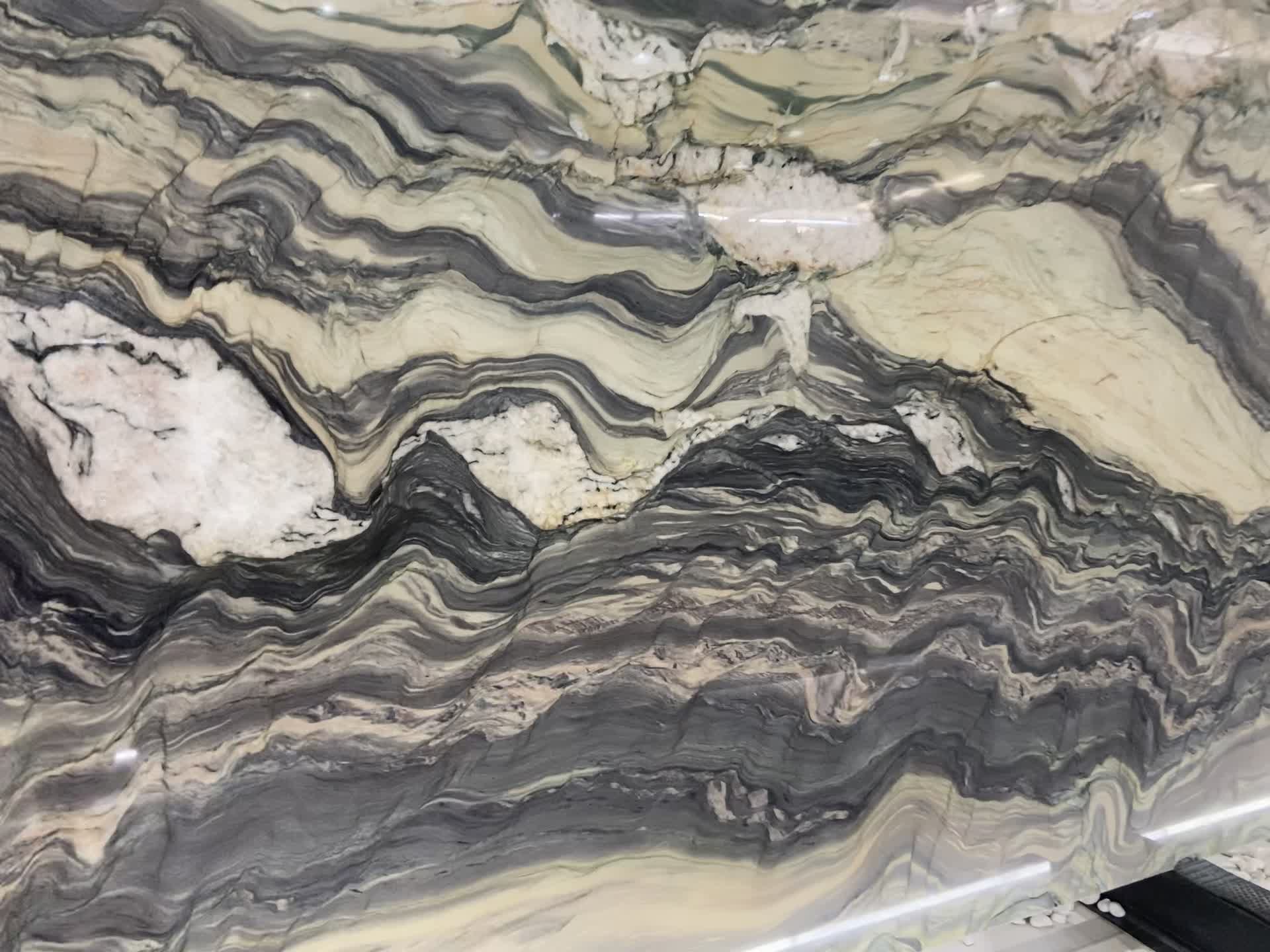 Fusion Fire Quartzite Slabs