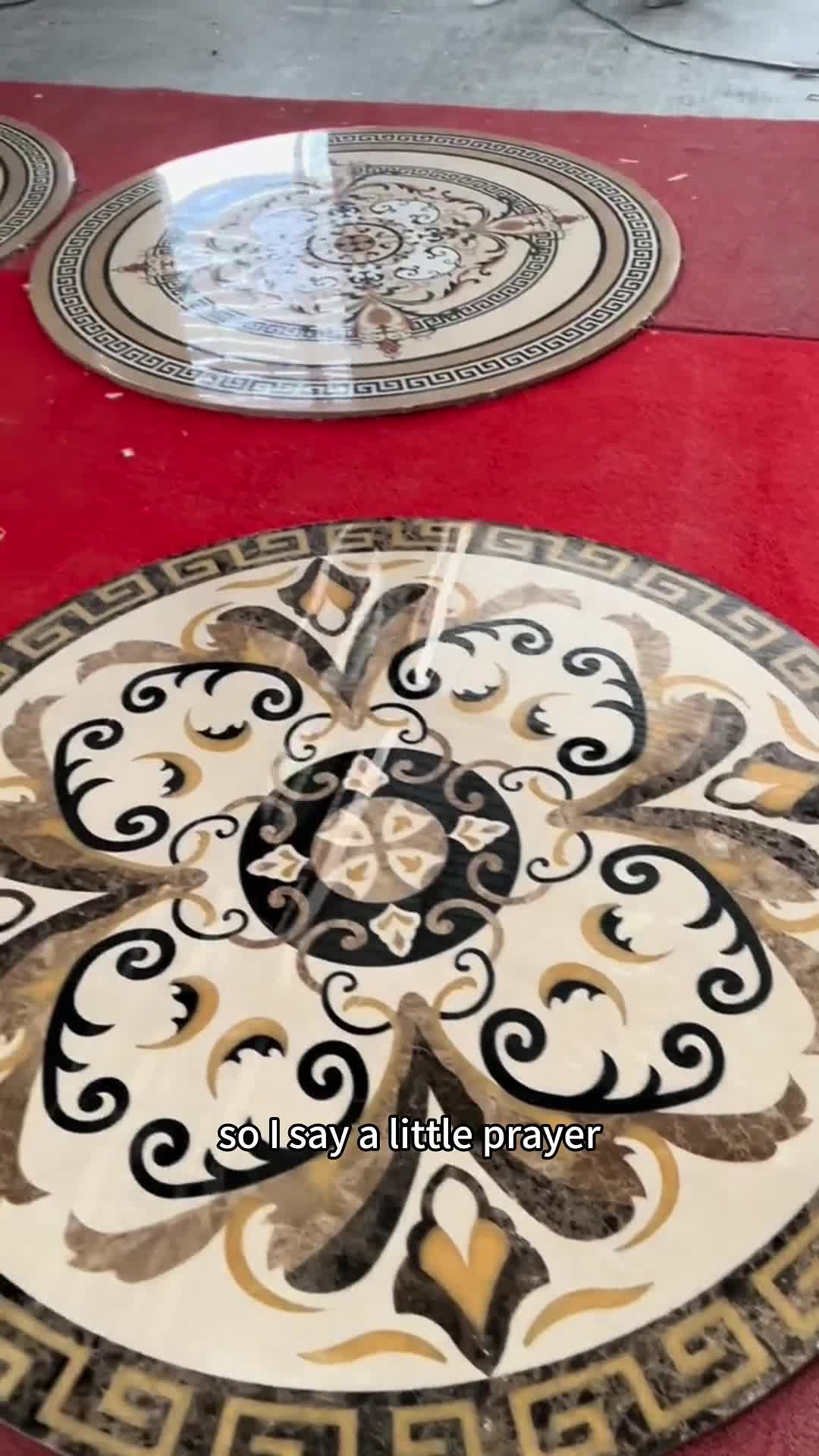 Waterjet Golden Cream Marble Square Carpet Floor Medallions