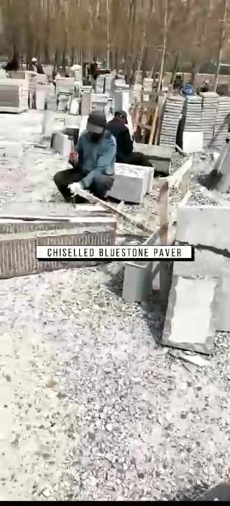 China Outdoor Bluestone Palisade Fencing Pillar