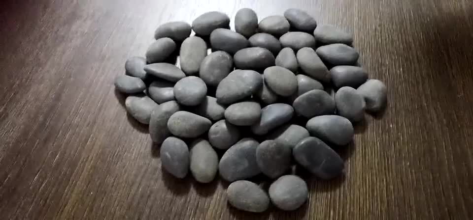 2 Hrs Tumbled Black Pebbles