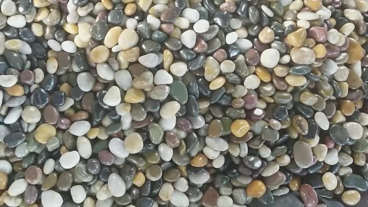 30 Hrs High Polished Mixed Pebbles (Well Selected)