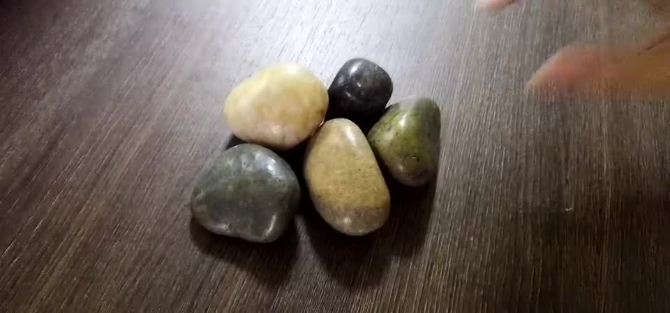 A Grade Polished Mixed Pebble Stones