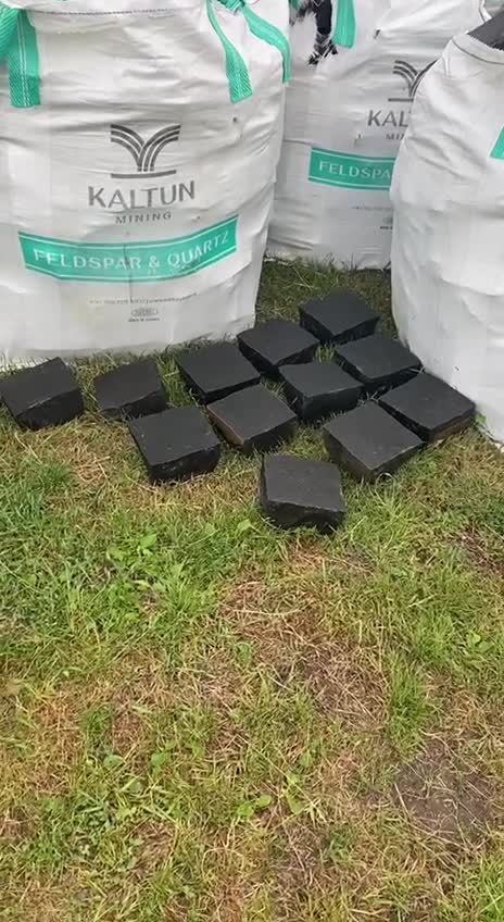 Basalt Cobbles, Cube Stone Pavers