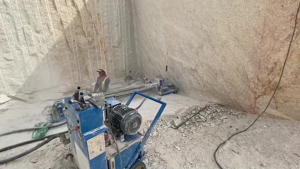 Down The Hole Drill Machine- Hydraulic DTH Drill Machine
