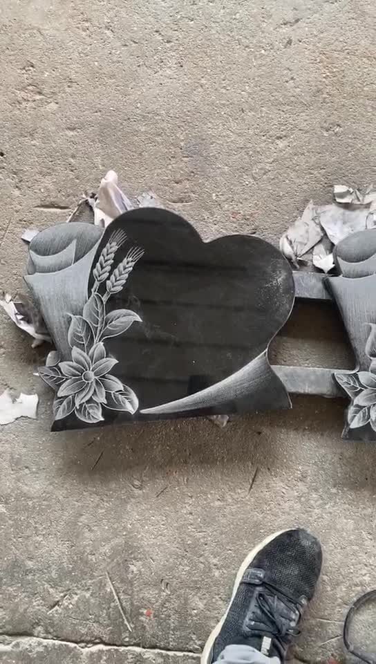 Black Granite Engraved Heart Headstone
