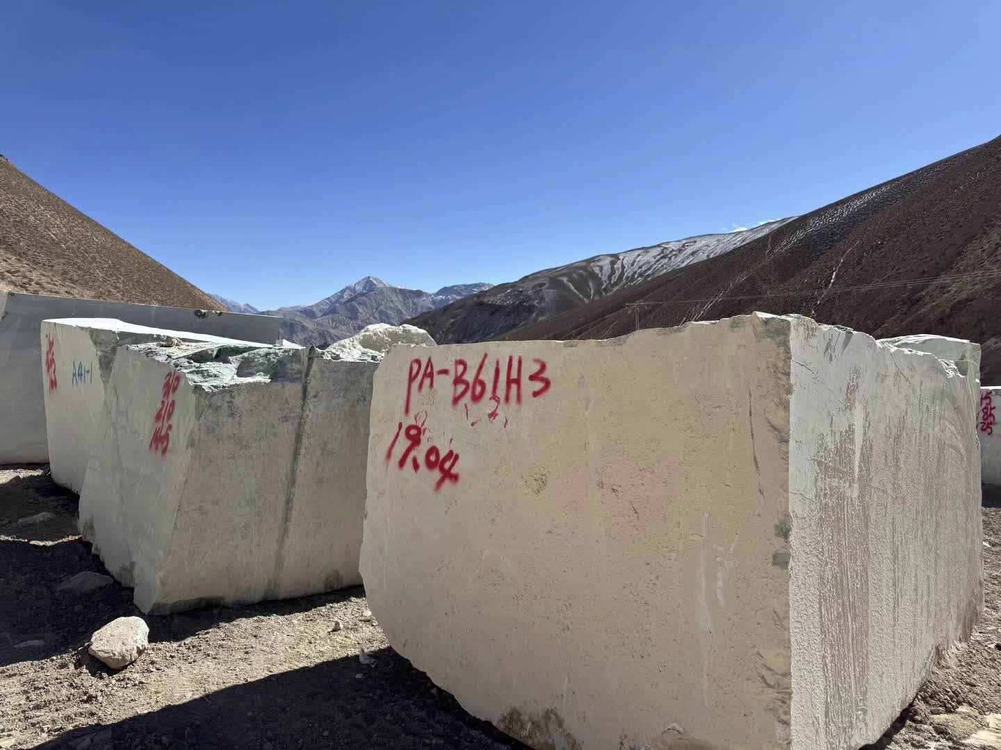 Desert Green Marble Blocks