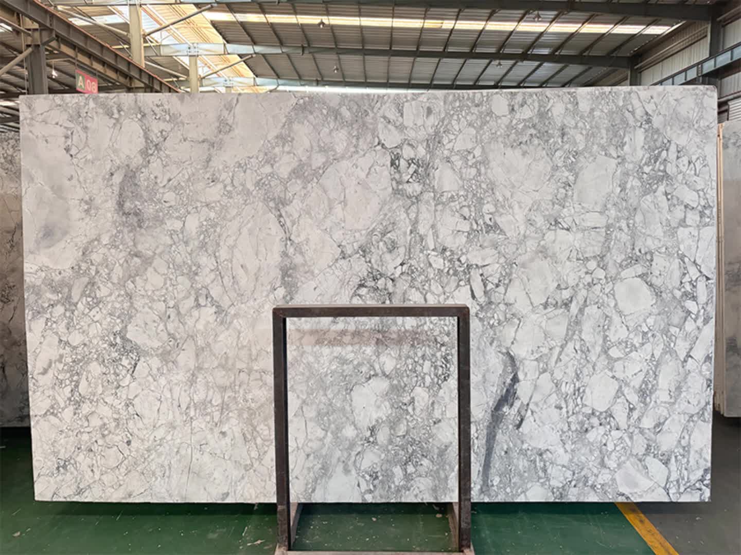 Natural Quartzite Calacatta Grey Slabs