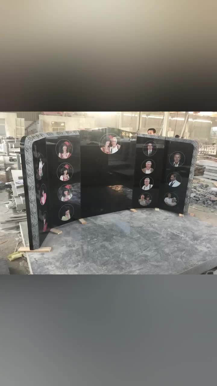 Black Granite Monument With Rose Carving And Etching Flowers
