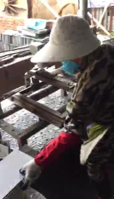 China Natural Split Face Black Slate Tiles Stone Roofing
