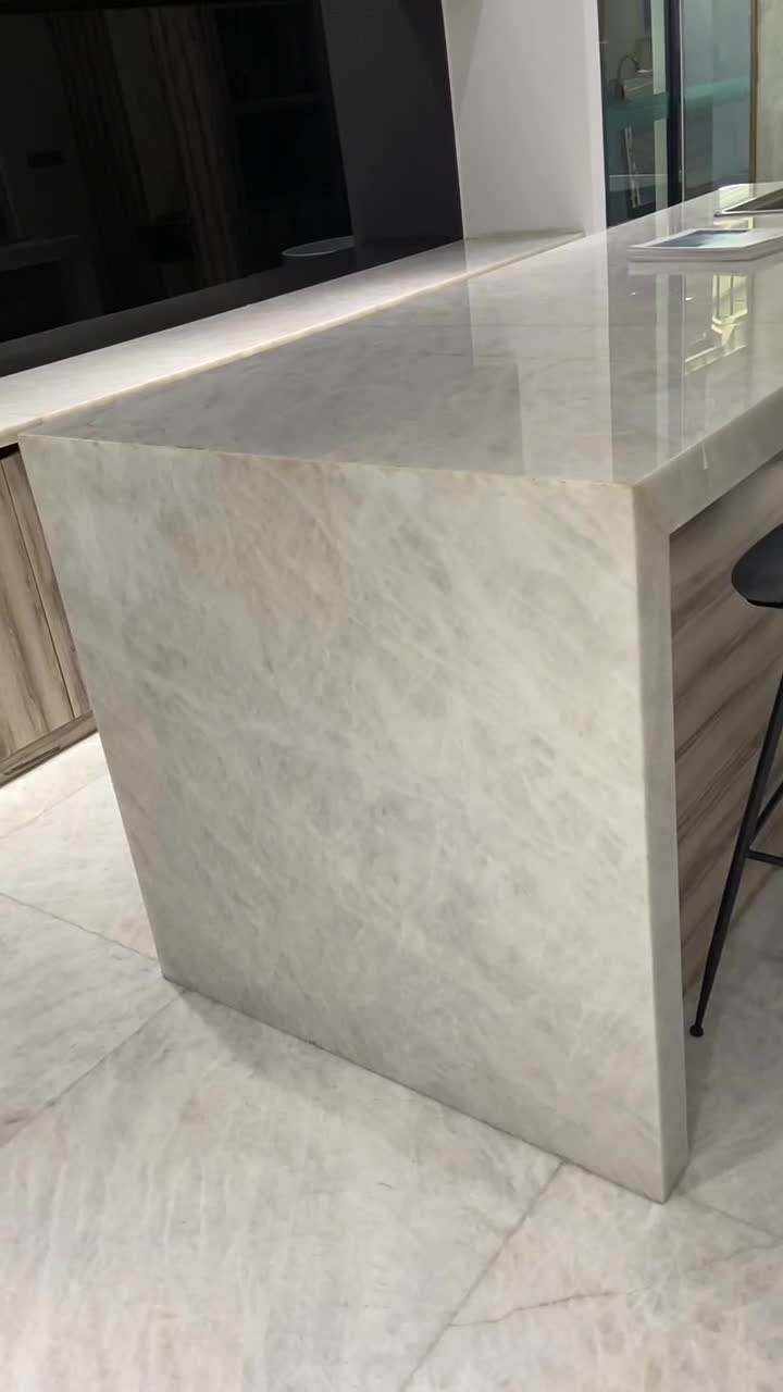Splendido Quartzite Slabs