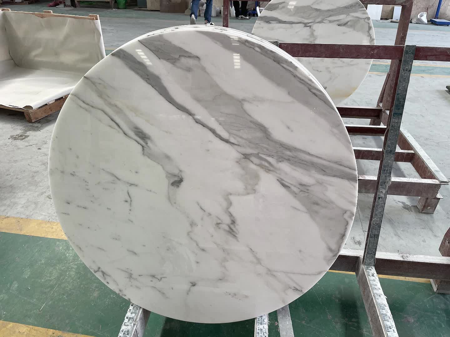Calacatta White Marble Round Table Top