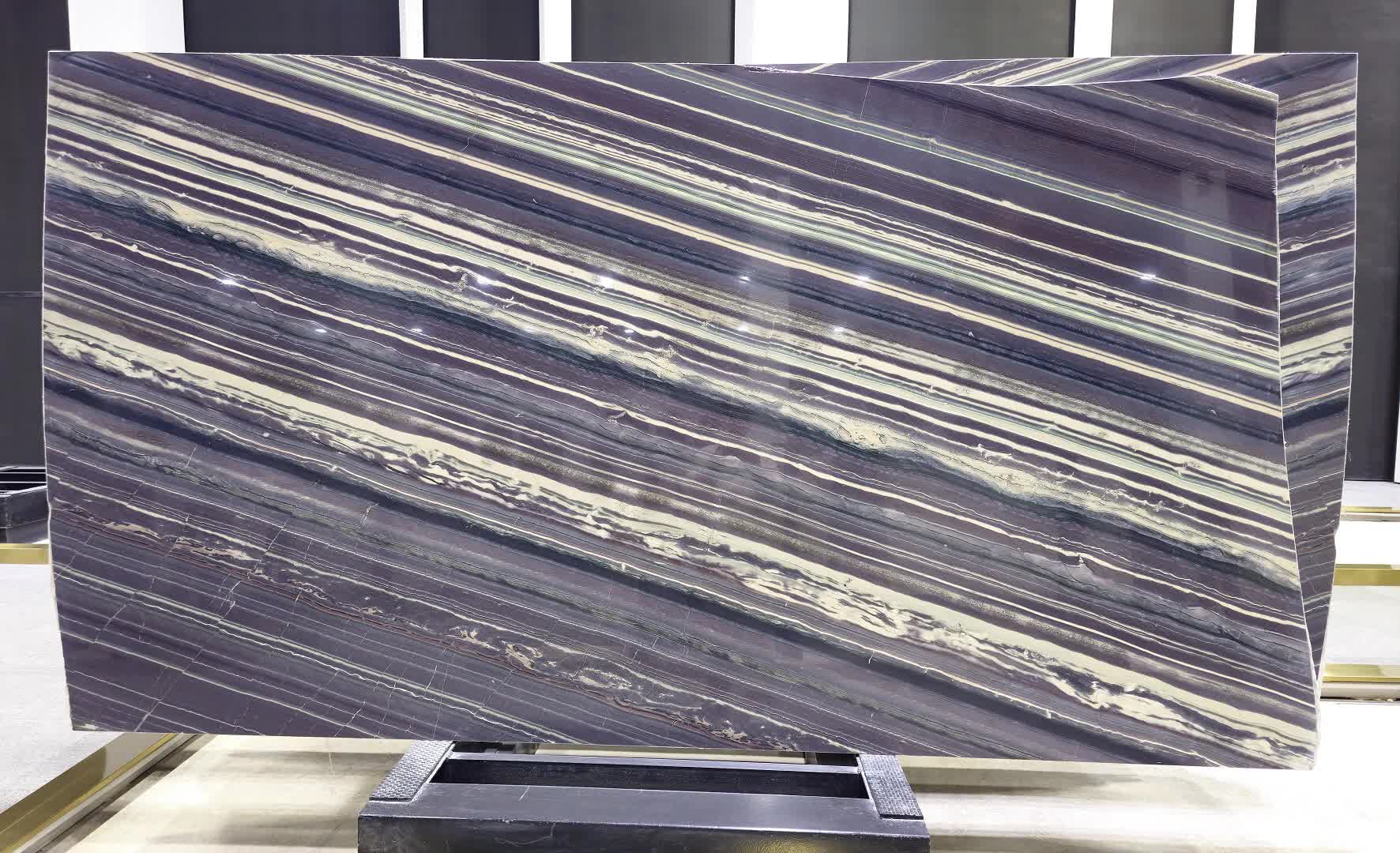 China Natural Purple Quartzite Slabs
