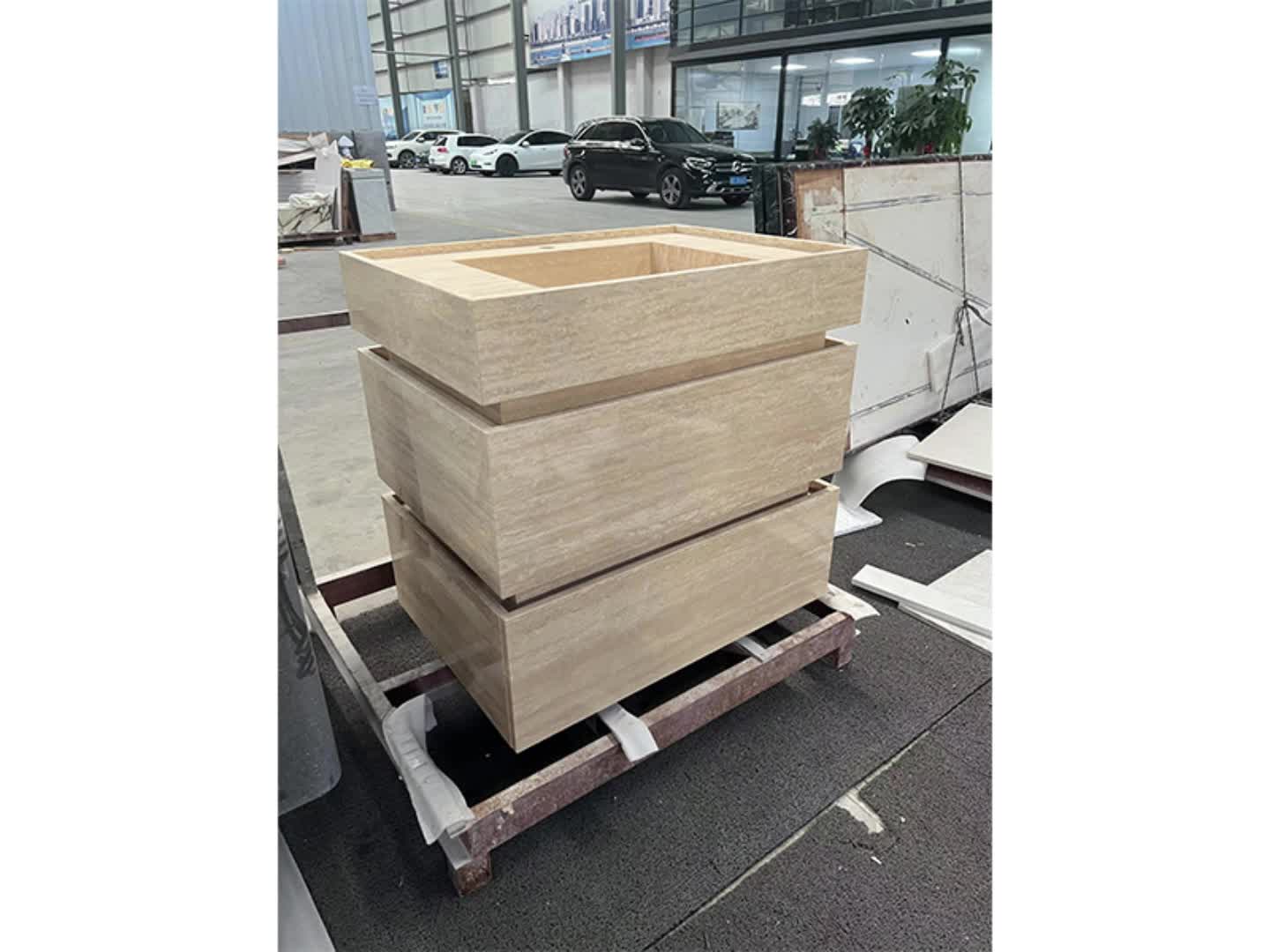 Custom Travertine Intergrated Residential Bath Tops