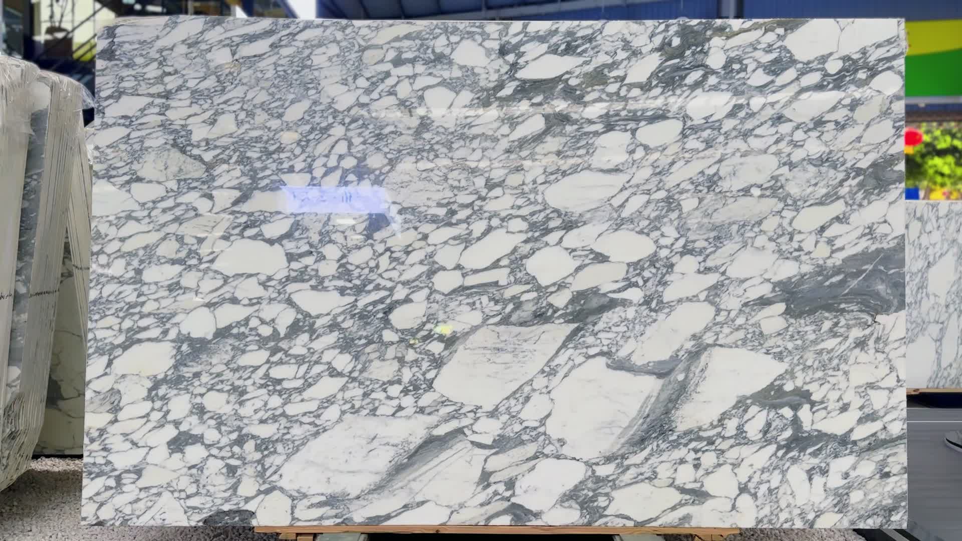 Arabescato Corchia Marble Slabs