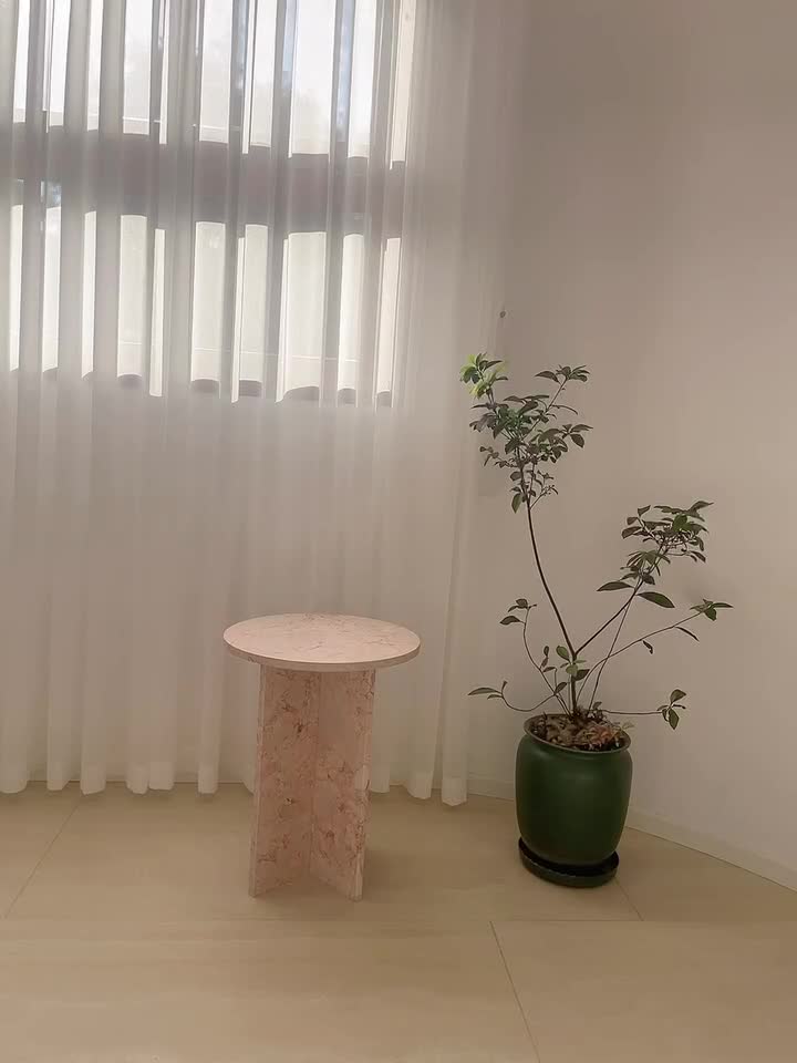 Pink Onyx Translucency  Interior Vase In High-End Design