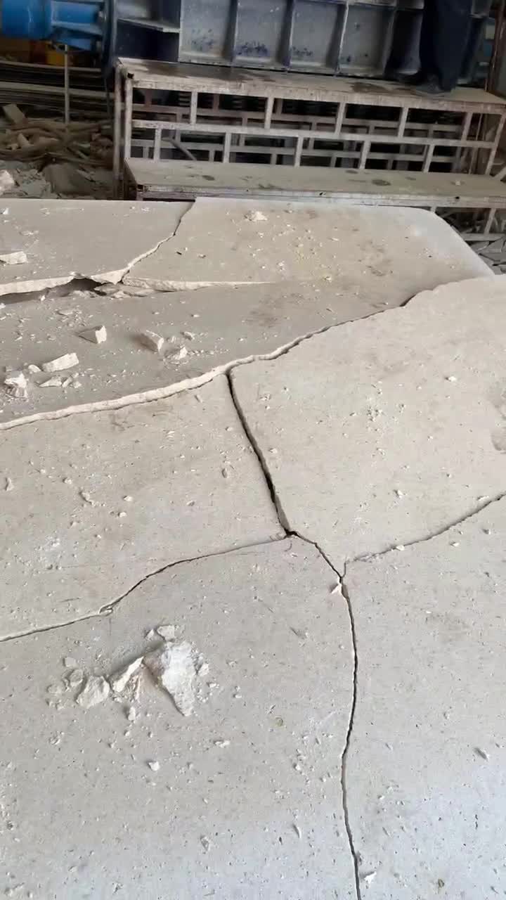 Tumbled Limestone Crazy Paving Flagstone