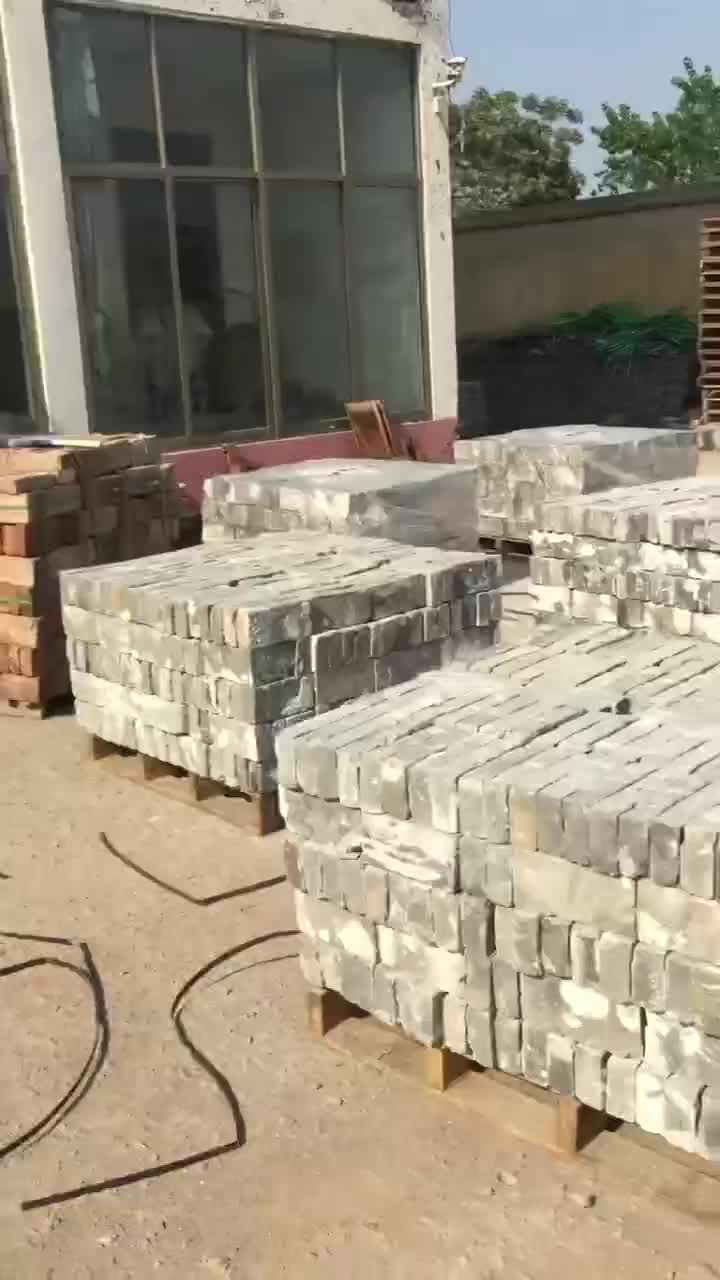 Tumbled Blue Reclaimed Bricks