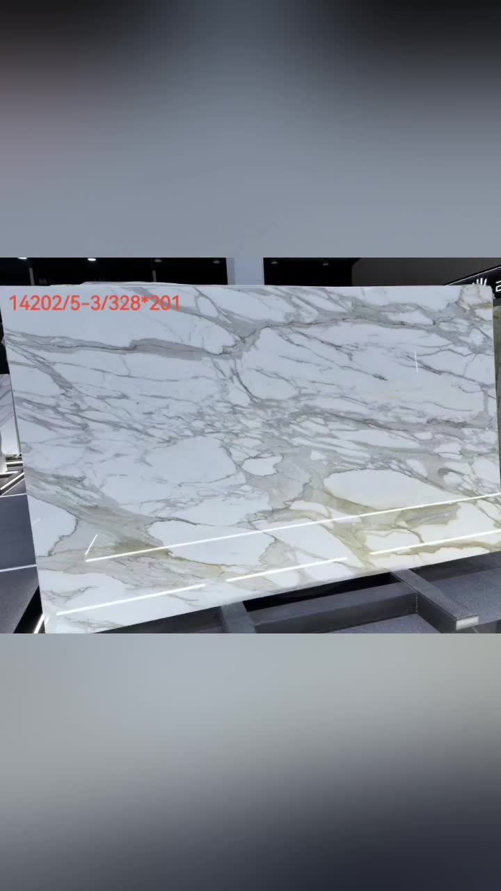 Italy Calacatta Vagli Gold Marble Slab Book Matching Tiles