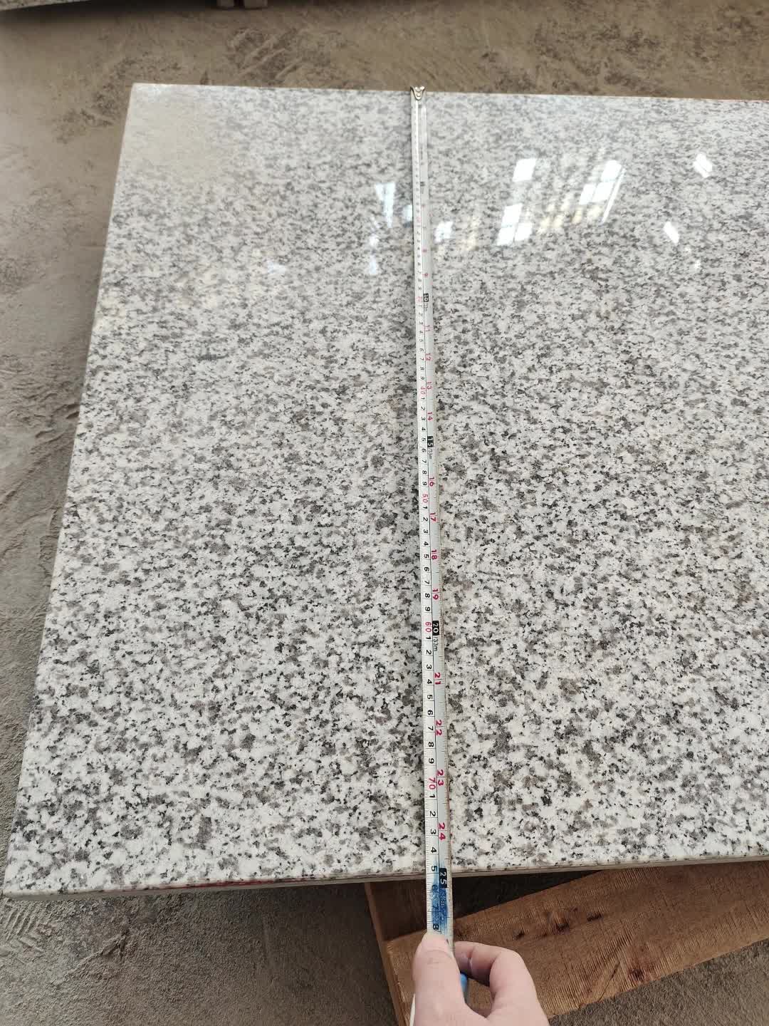 China Jilin Ivory White Granite  Slab Tiles